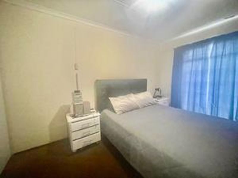 Prime Location: 3-Bed Simplex in Birch Acres at only R880k - Photo 9