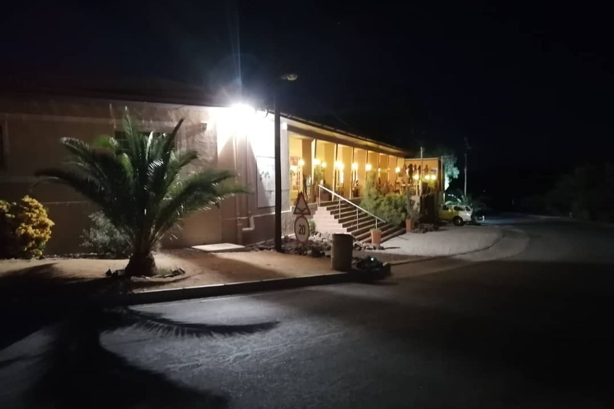 BAHNHOF HOTEL FOR SALE, AUS, NAMIBIA - Photo 5