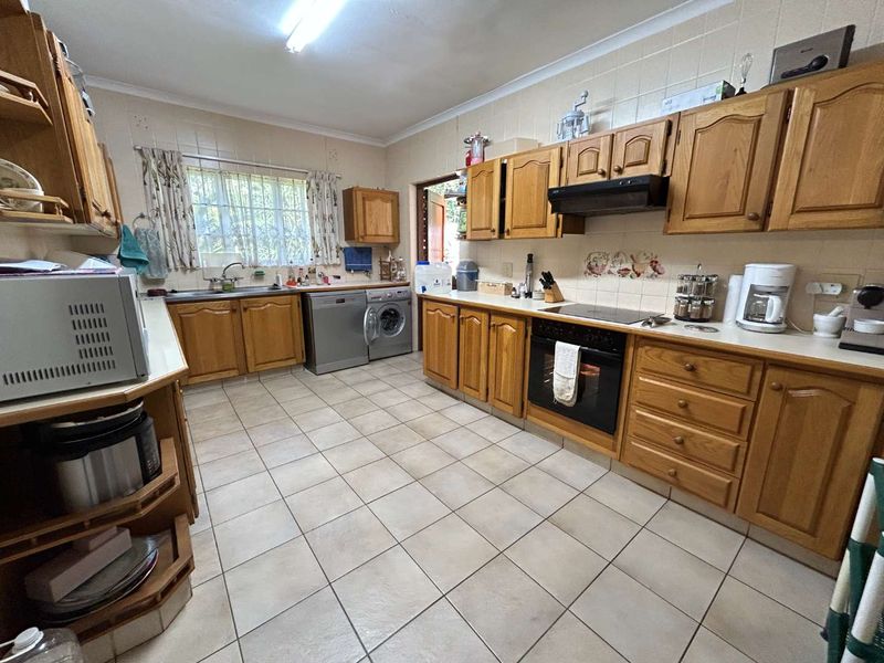 Turnkey Investment in a Peaceful Over-50s Community - Photo 4