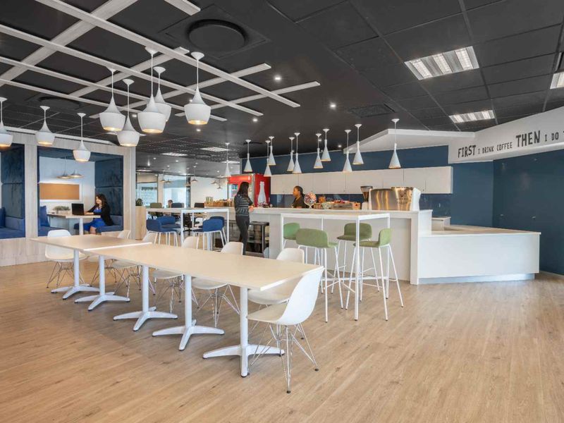 Find a dedicated desk and get down to business in Spaces Atrium on 5th Sandton - Photo 4