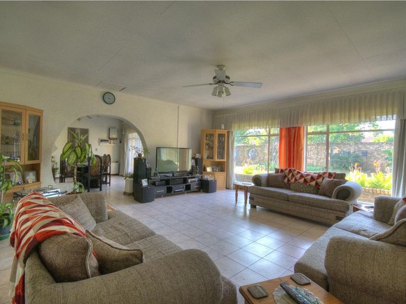 2 properties on one stand! - Photo 9