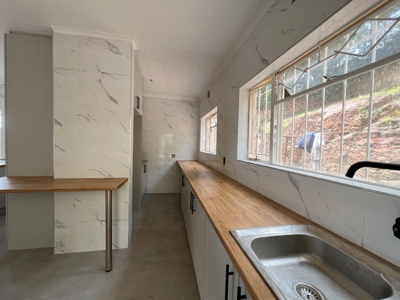 Panoramic Views , Newly Renovated from Scratch Family Home. - Photo 7