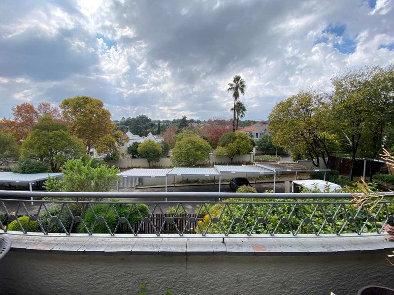 Well-Located 2 Bed Townhouse - Craighall Convenience at Its Best - Photo 10