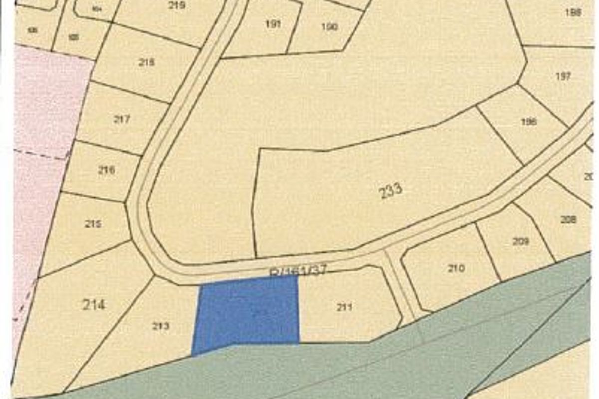 A cadastral map showing the location and boundaries of the vacant commercial land plot.