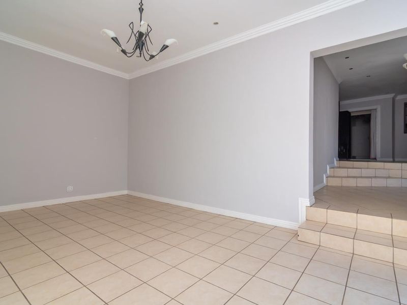 Beautiful family home for Sale - Photo 10