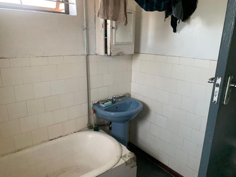 Charming Multi-Unit Property with Spacious Yard - Photo 8