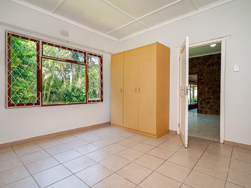 PRIME WATERFALL 1 | CHARACTER STONE HOME WITH INCOME-GENERATING COTTAGE - Photo 8