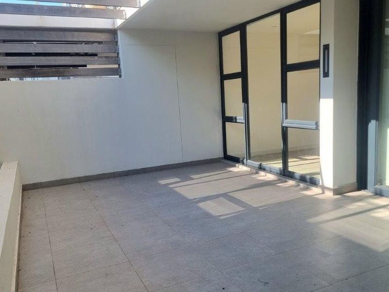 Modern 2 Bed, 2 Bath Apartment In Secure Retirement Estate - Photo 1