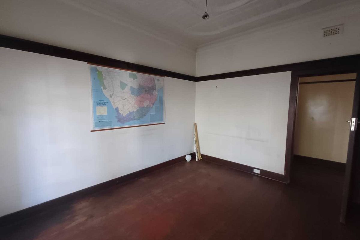 TOWNSVIEW,5 BEDROOM HOUSE - Photo 5