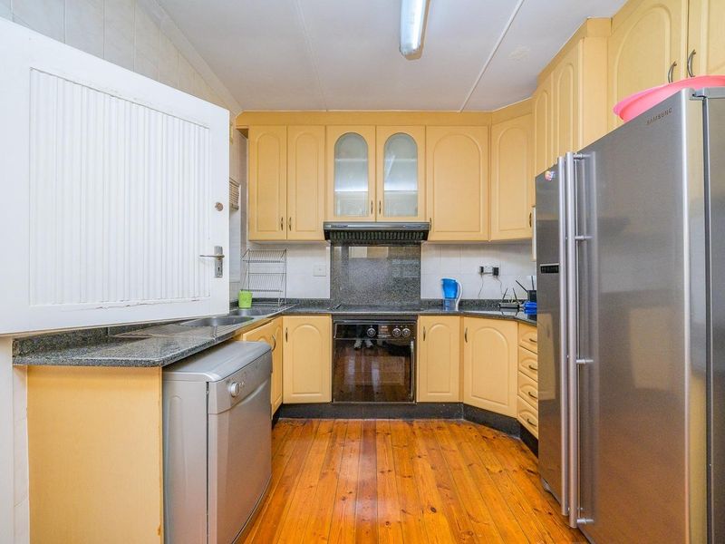 Property with income potential or suitable for multi-generational family. - Photo 6