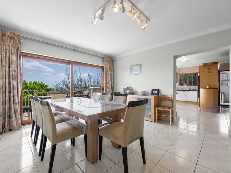 University Estate Most sought after - Photo 6