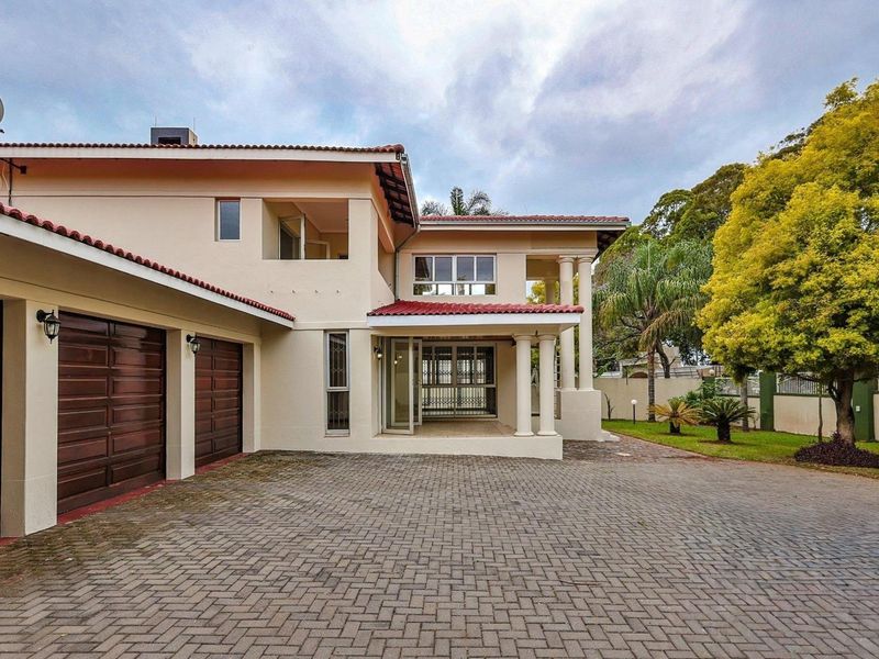 High-Value Property with Dual Income Potential & Superior Accommodation - Photo 3