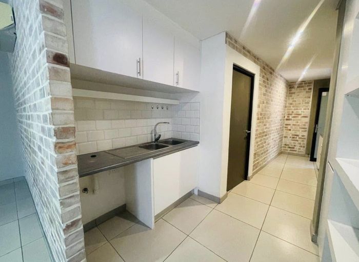 Property #2565185, Apartment For Sale in Kleine Kuppe