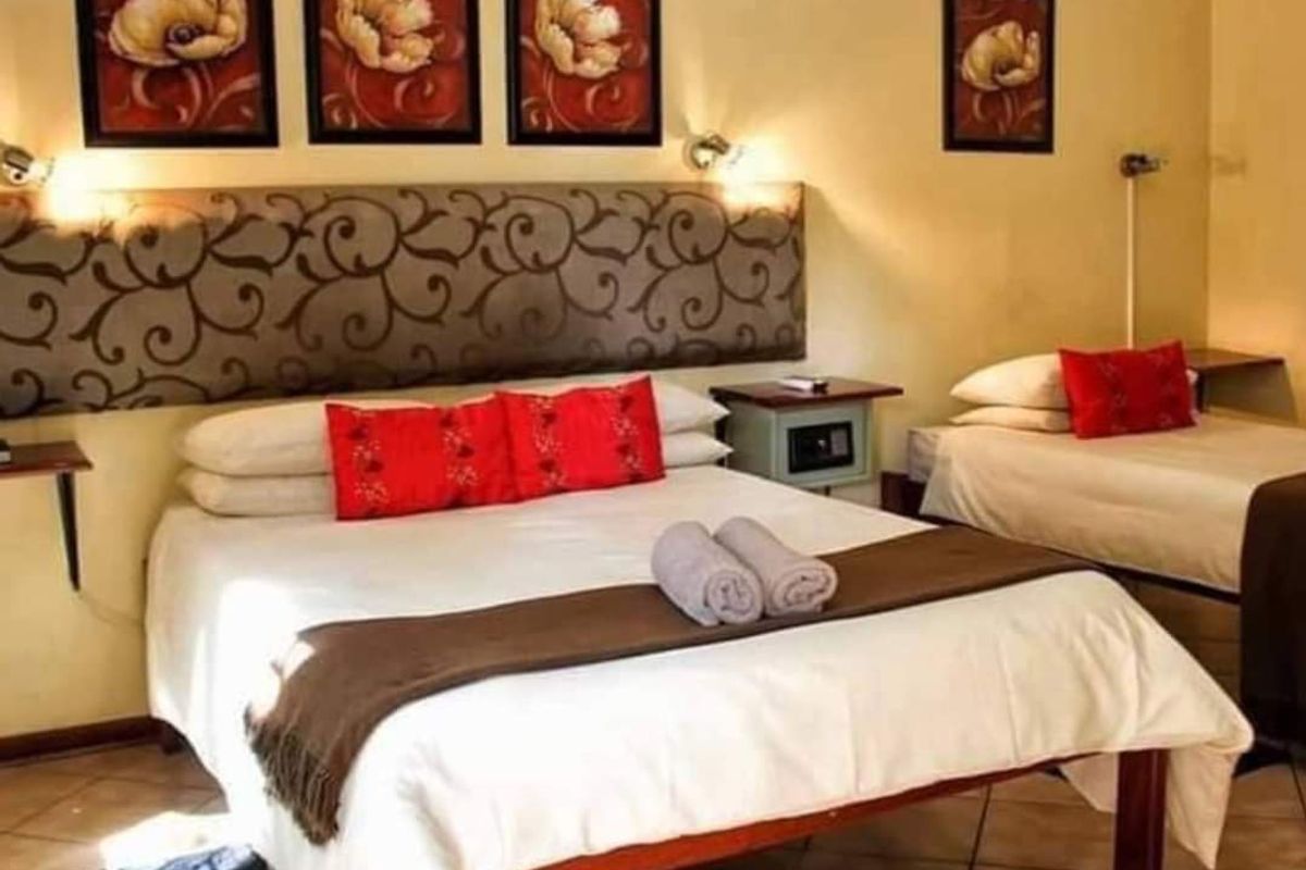 This well know guesthouse in Katima Mulilo is up for sale. - Photo 4