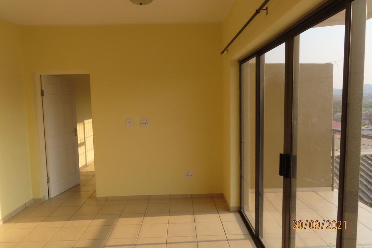 Balcony-flat with city views in walking distance to CBD - Photo 5