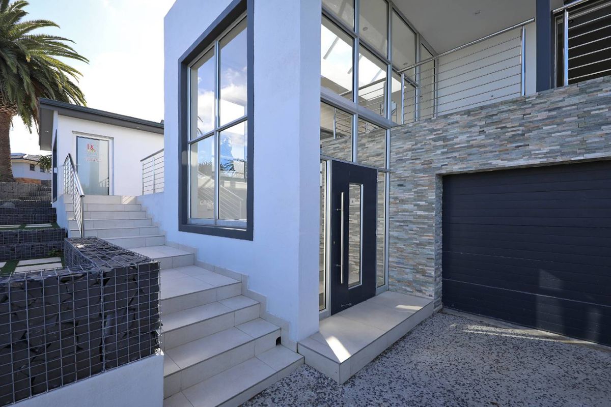 Modern Luxury with Panoramic Views in Loevenstein. - Photo 5