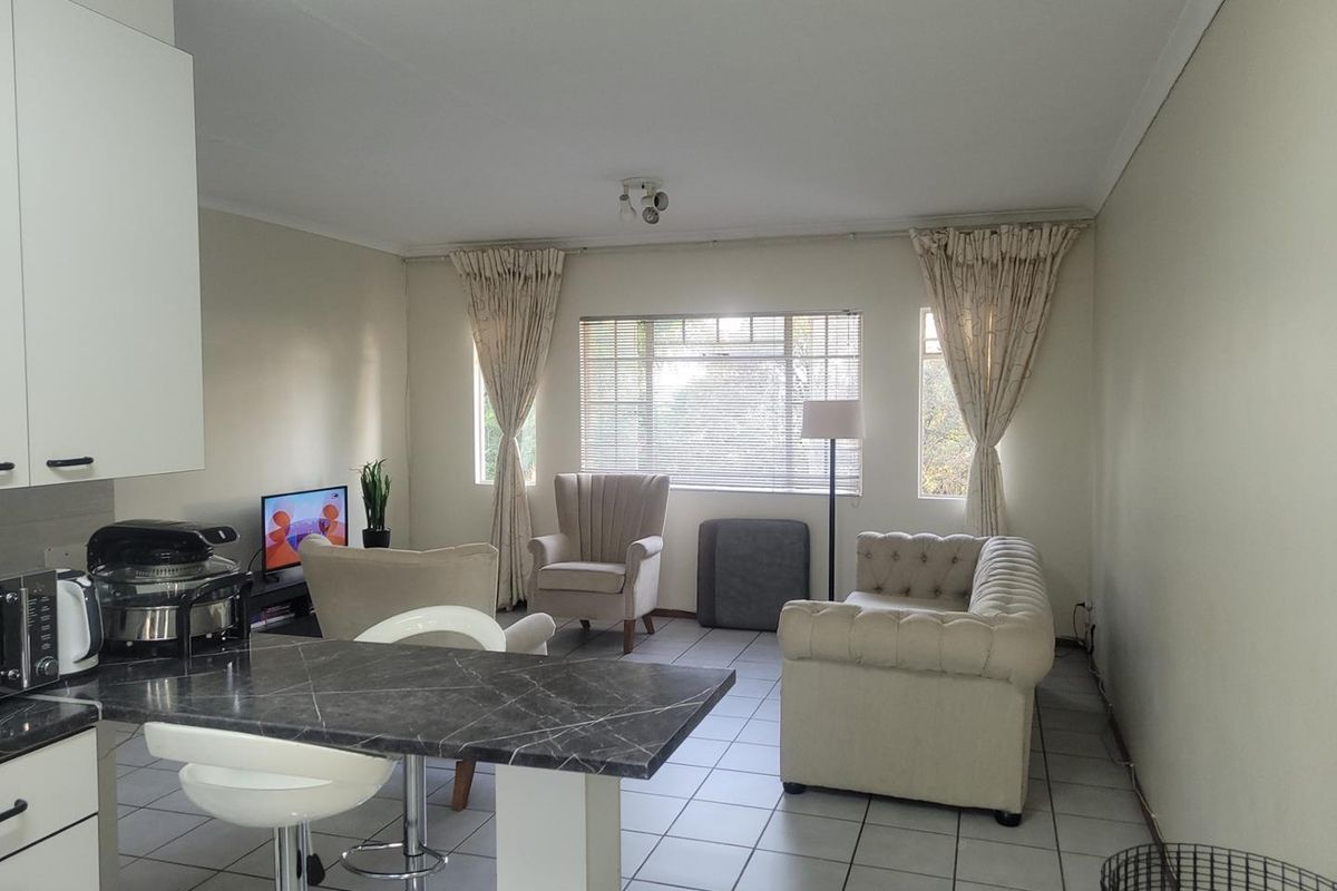 EXCLUSIVE SOLE MANDATE! Secure apartment. - Photo 3