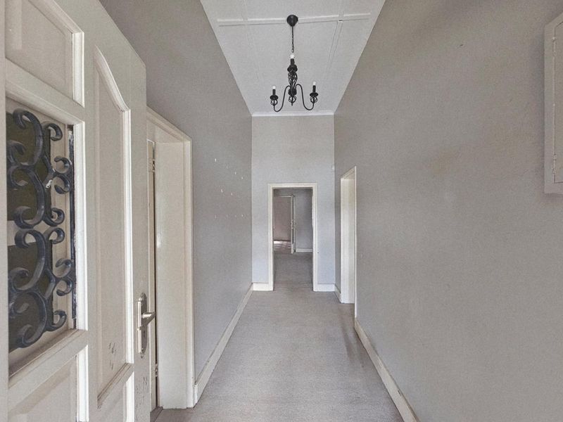 Spacious 5-Bedroom Family Home Within Walking Distance of Schools - Photo 6