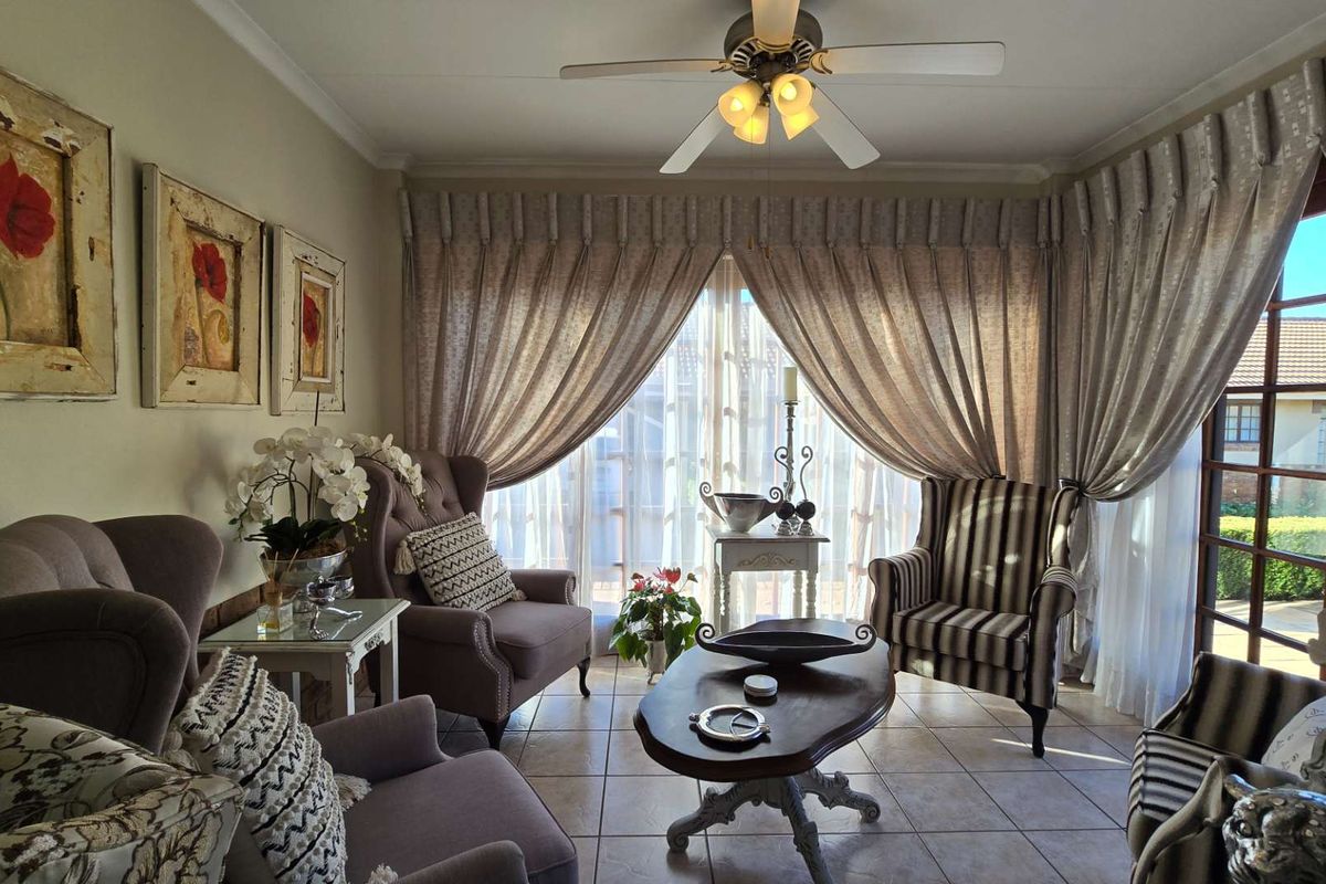 Exceptional Beautiful Retirement Unit for sale - Photo 2