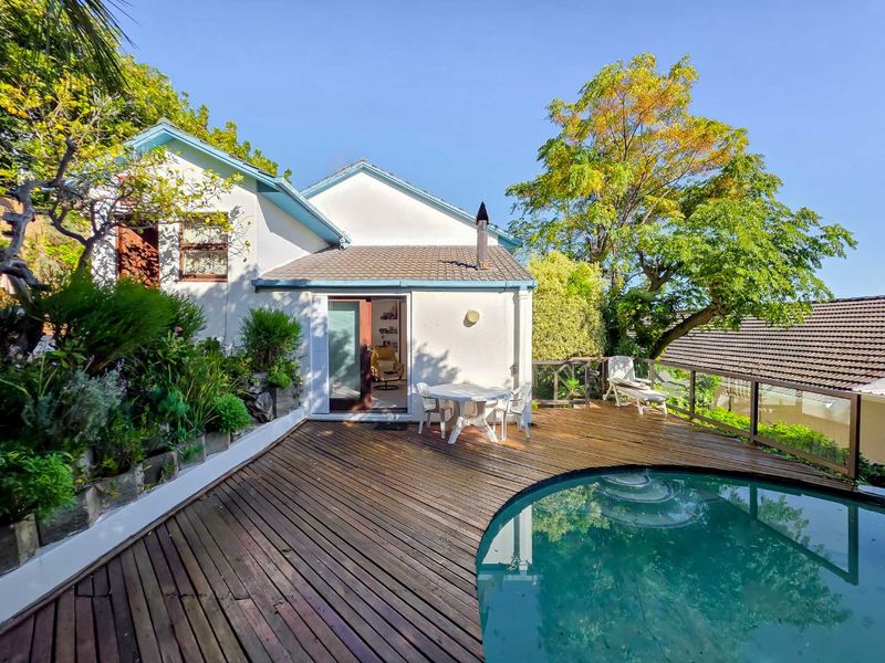 SEA POINT UPPER HOME - Photo 3
