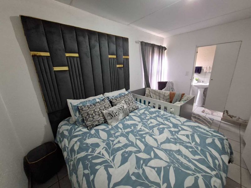 NEWLY TILED JUST FOR YOU - Photo 3
