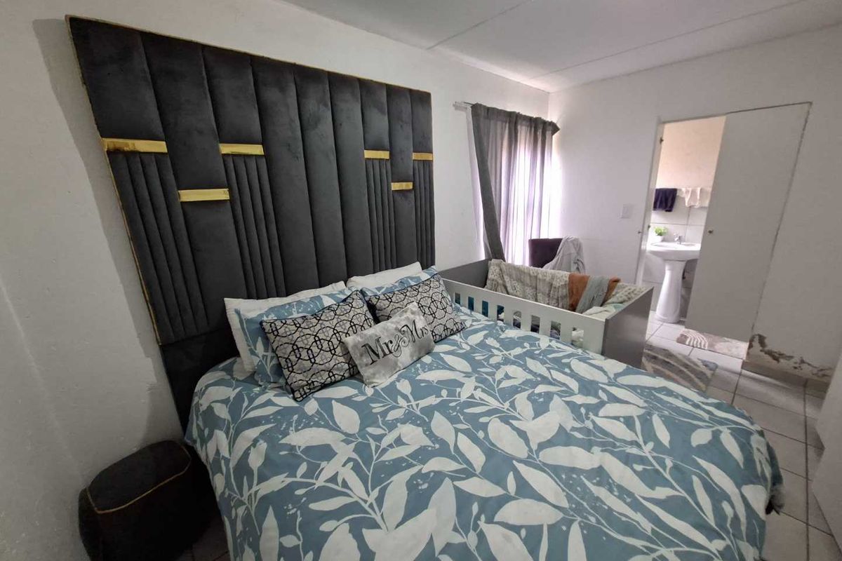 NEWLY TILED JUST FOR YOU - Photo 3
