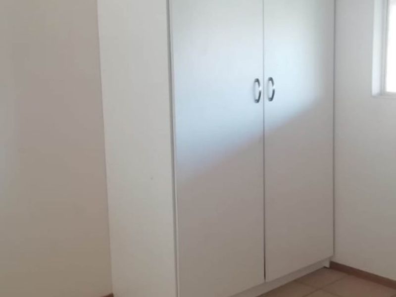 1 bedroom Apartment for Sale in Kempton Park Central - Photo 3