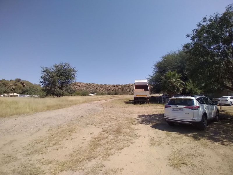 BRAKWATER PRIME PROPERTY HIGH - LAST LEFT THIS BIG NEXT TO ROAD - Photo 5