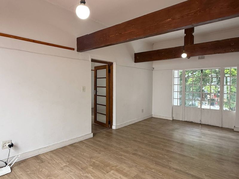 102m2 office to let in prime location - Photo 6