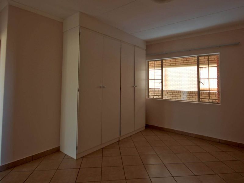 A perfect lock up and go - Available from July 2026! - Photo 5