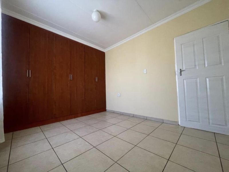 1 Bedroom newly renovated Garden Cottage To Rent in Klippoortjie Boksburg. - Photo 3