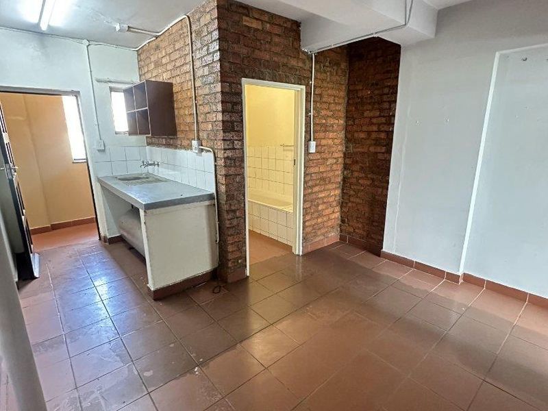 Beautiful 1-Bedroom Apartment at Plattenburg – From R2,800! - Photo 4