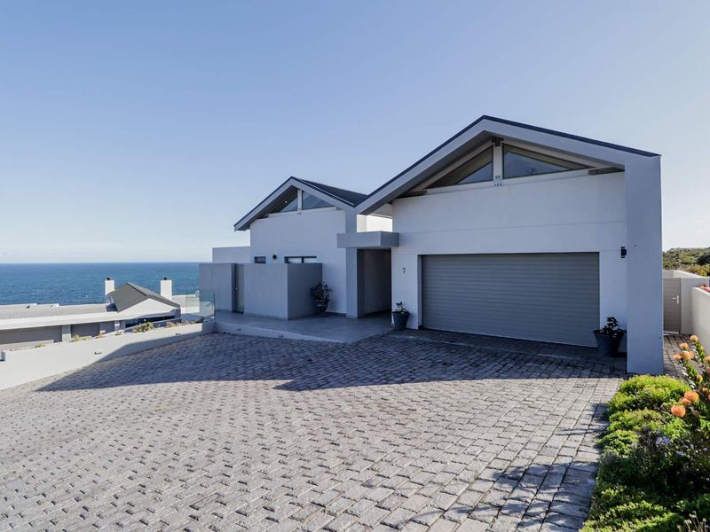 5 bedroom House in Pinnacle Point Golf Estate - Photo 2