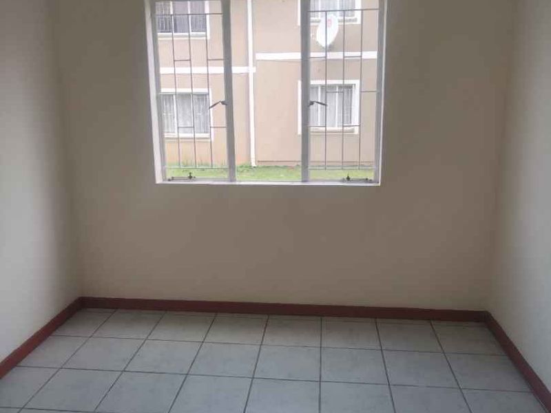 2 Bed , 1 bath ground floor unit for sale - Photo 9