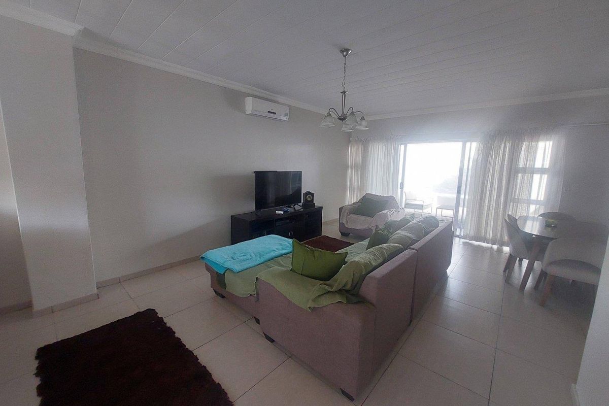 FOR SALE | LE MONT COMPLEX, Avis, Windhoek - Photo 3