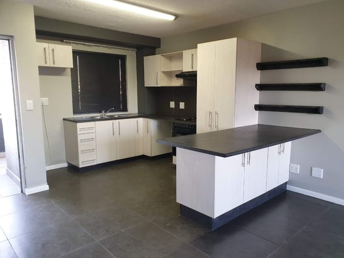 Property #2216637, Apartment For Sale in Suiderhof