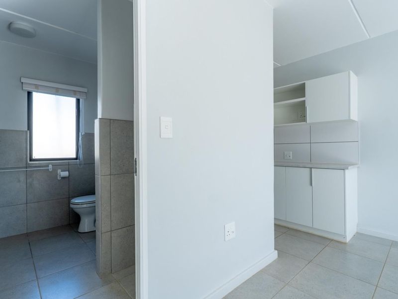 2 Bedroom apartment with Garden - Photo 6