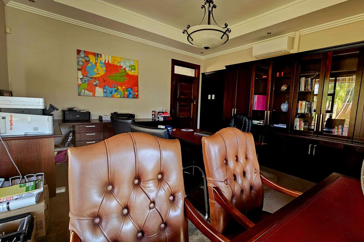 Exquisite Double Storey Haven In Heuwelsig Bloemfontein The Perfect Family Retreat - Photo 5