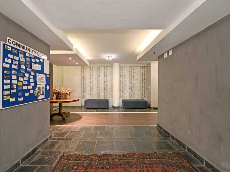 Stylish One-bedroom Apartment For Sale In Royal Ascot - Photo 3