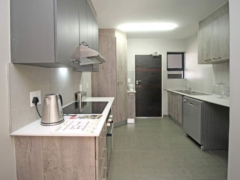 2 bedroom ground floor apartment  in MONTANA - Photo 9