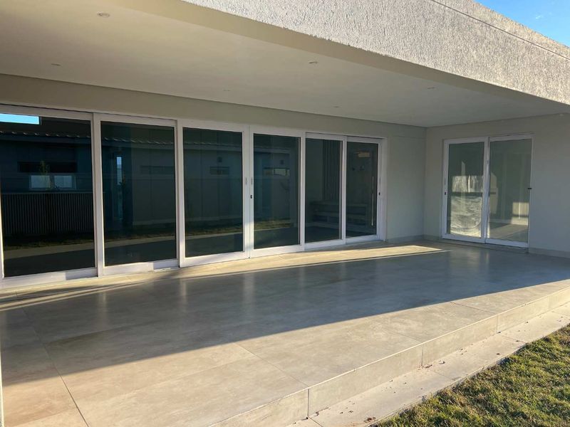 Lagoon Views. Effortless Living. Endless Possibilities. - Photo 5