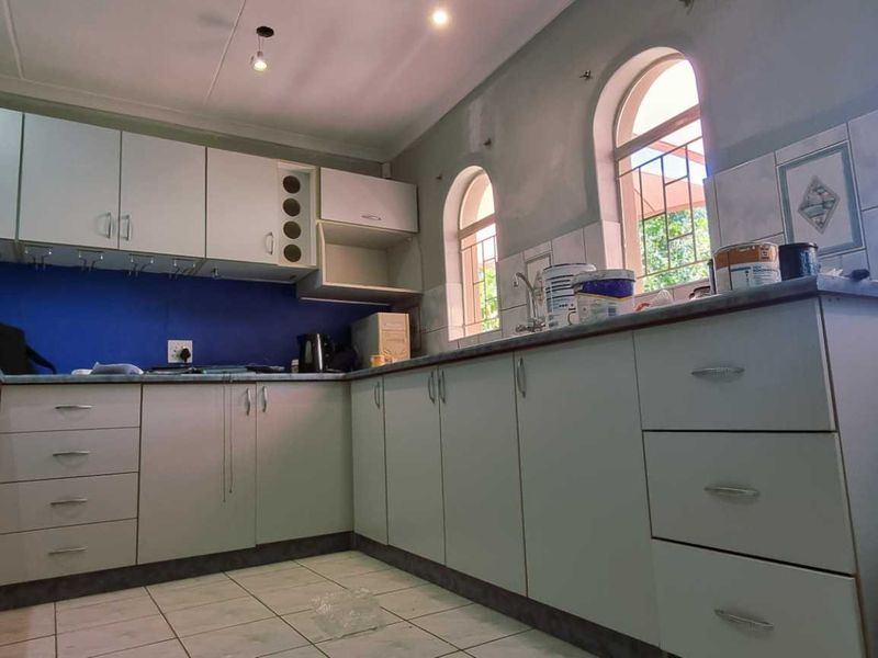 Khomasdal 3 bedroom house - Photo 3