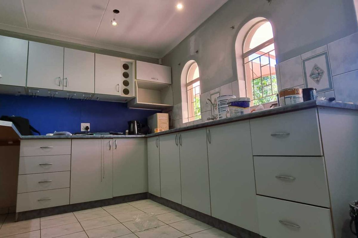 Khomasdal 3 bedroom house - Photo 3