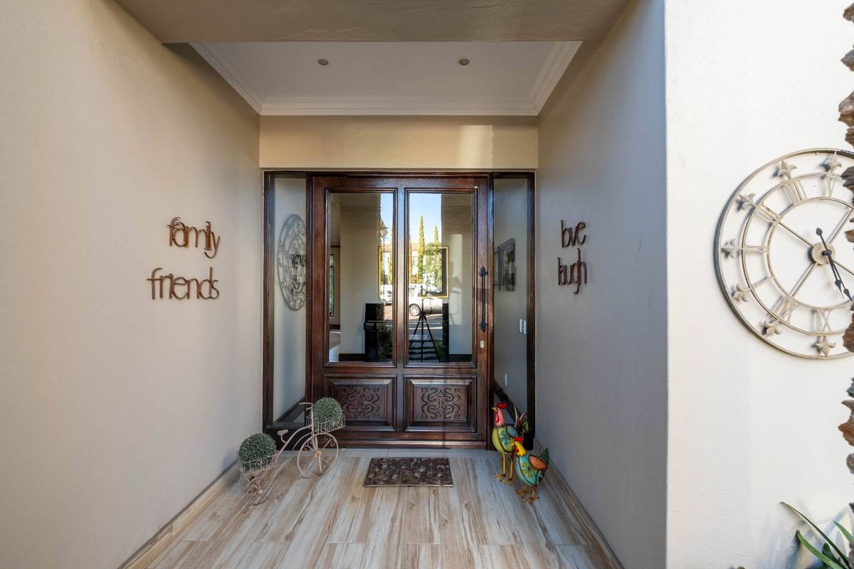 OFFERS FROM R 6 999 000 Asking R7 250 000 Magnificent cluster in Bryanston on Berkeley ave - Photo 3