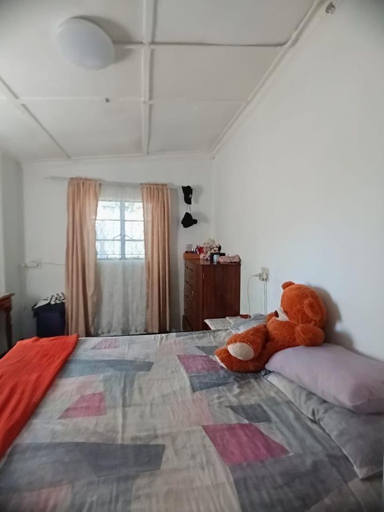 Unit 7 bedroom 2
