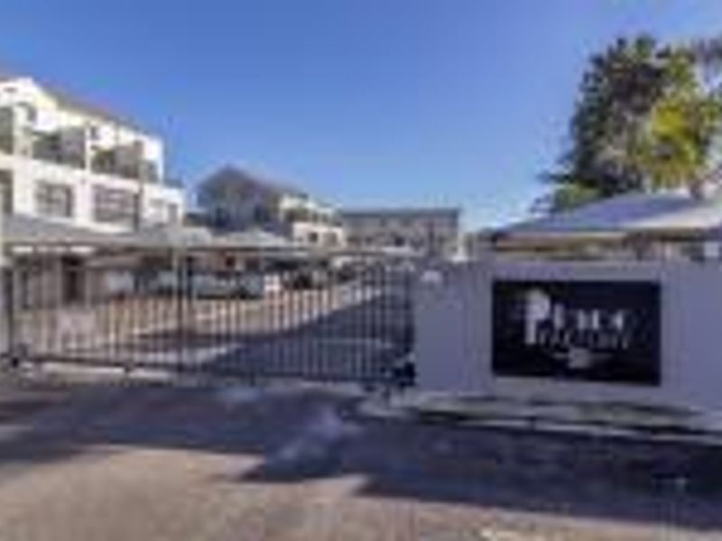 Beautiful 1 Bedroom Apartment for Sale in Secure Complex - Photo 1