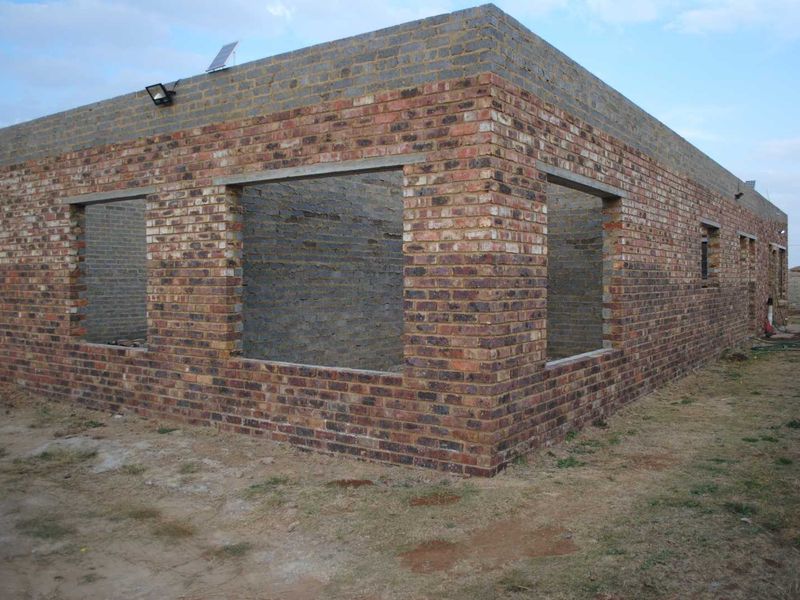 Incomplete Double storey up for sale - Photo 4