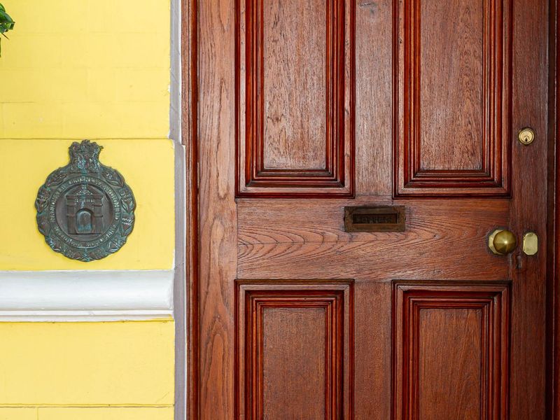 **Charming Heritage Victorian in Bantry Bay** - Photo 2