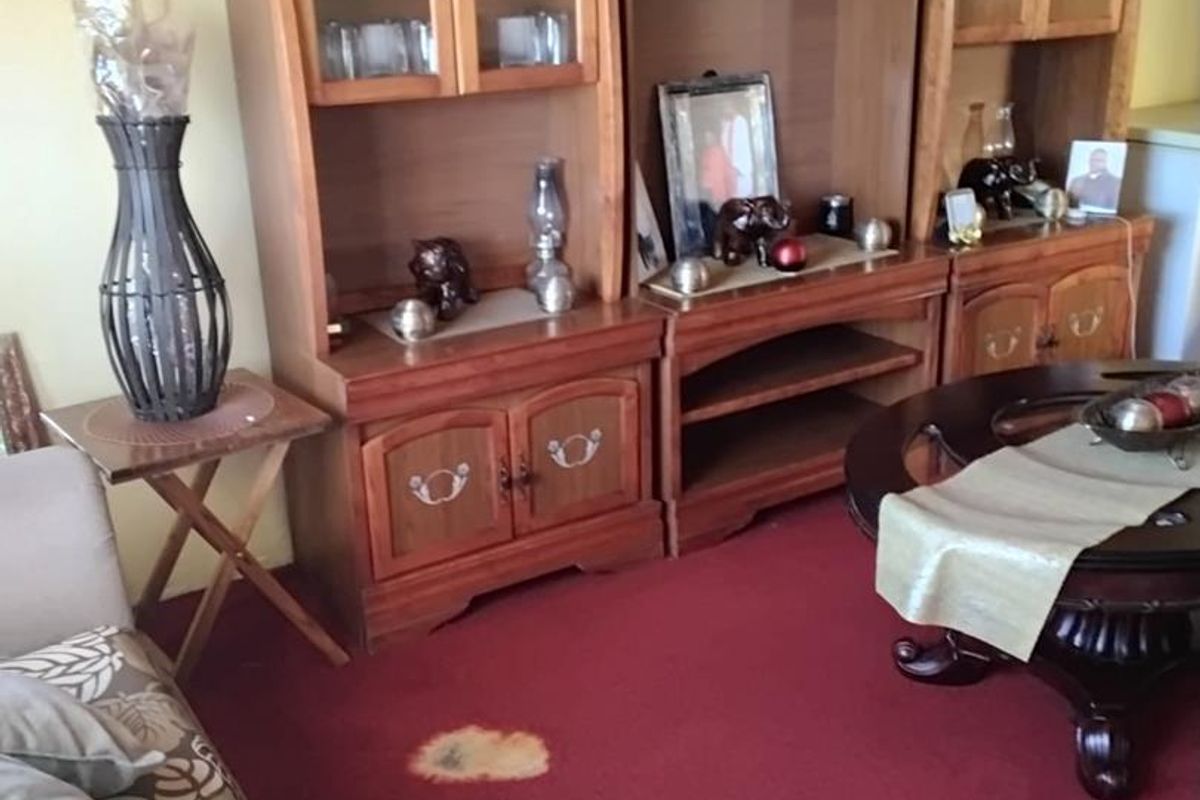 3-Bedroom Home for Sale in Kwanobuhle, Uitenhage - Photo 3