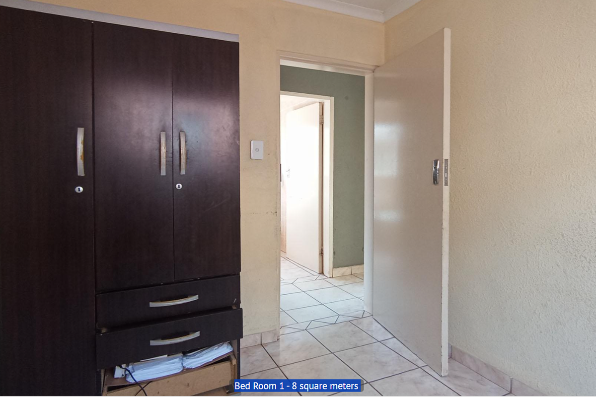 3 bedrooms houses for sale in Soshanguve East - Photo 4